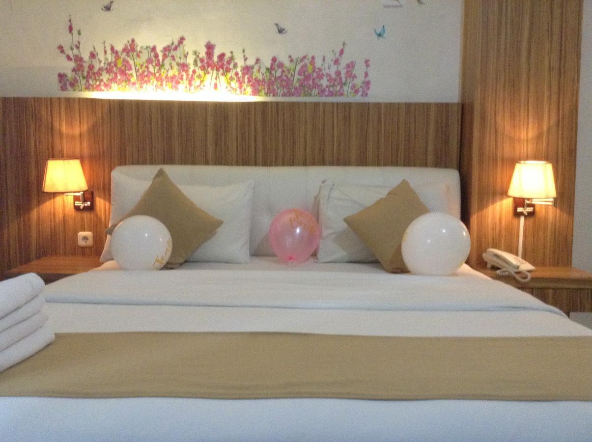 Kyo Serviced Apartment Jakarta Cilandak  Kültér fotó