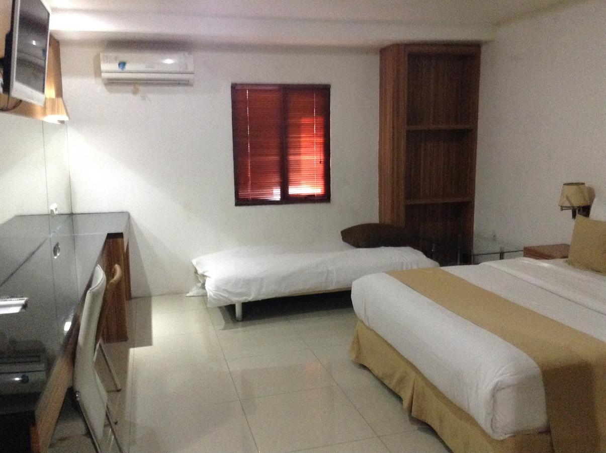 Kyo Serviced Apartment Jakarta Cilandak  Kültér fotó