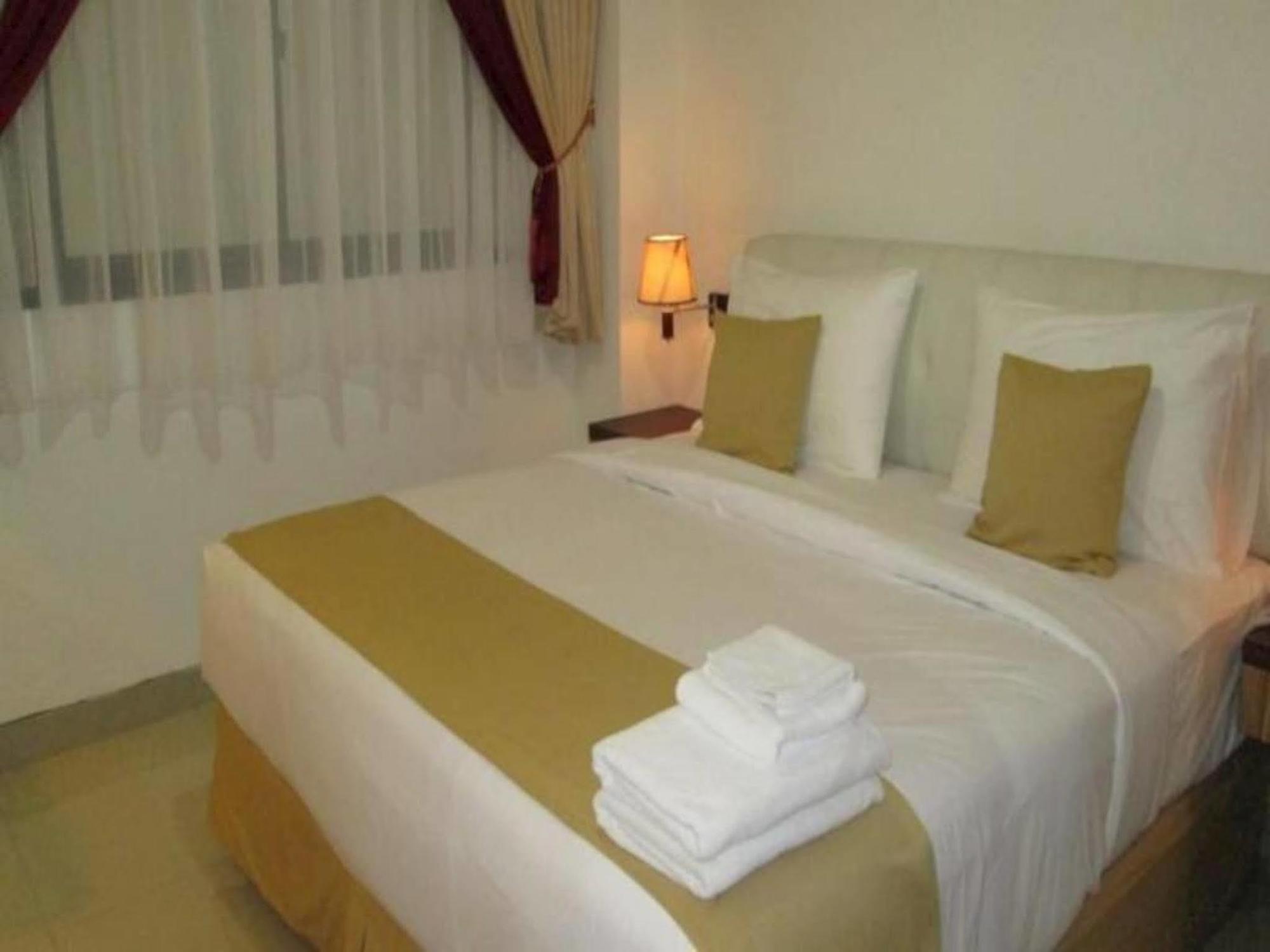 Kyo Serviced Apartment Jakarta Cilandak  Kültér fotó