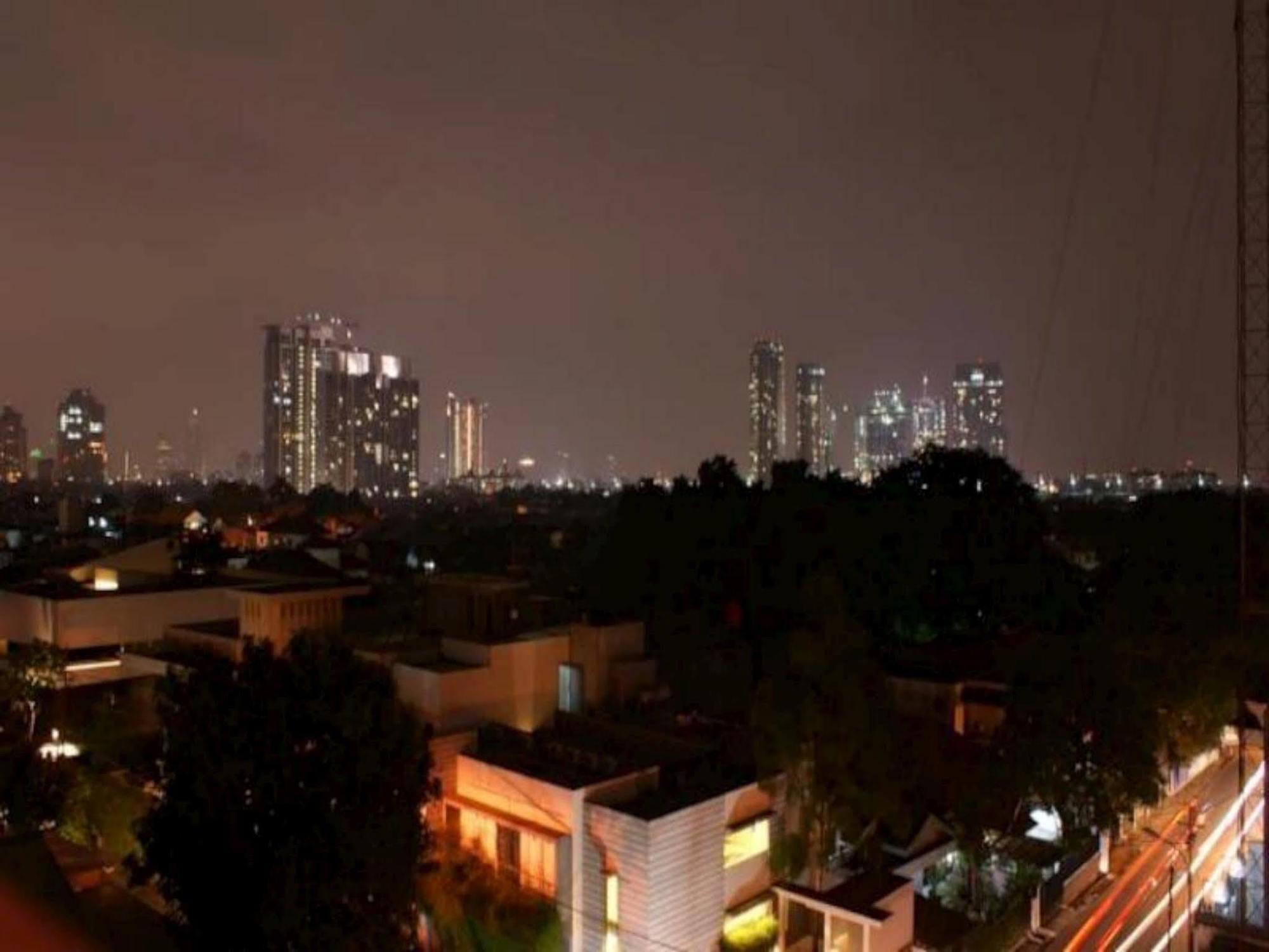 Kyo Serviced Apartment Jakarta Cilandak  Kültér fotó