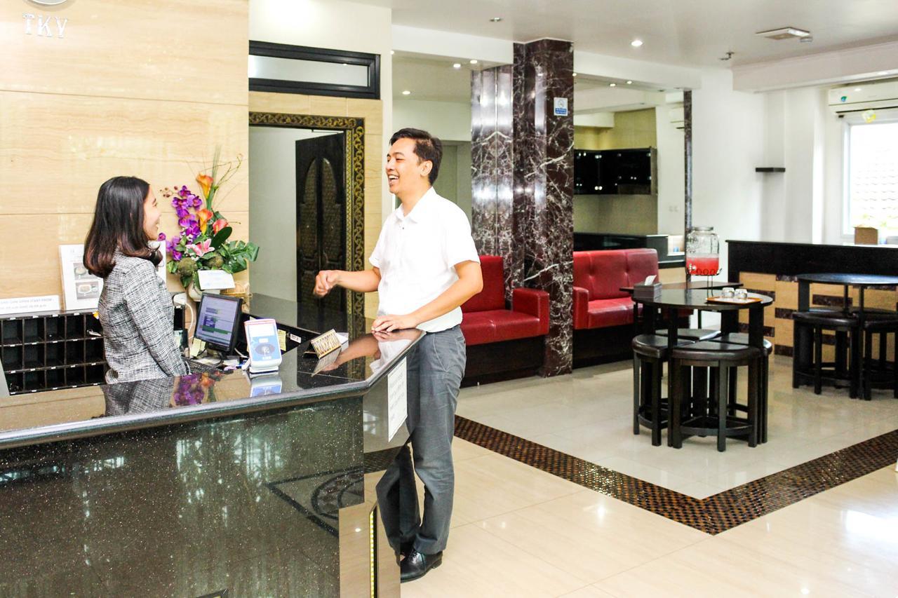 Kyo Serviced Apartment Jakarta Cilandak  Kültér fotó